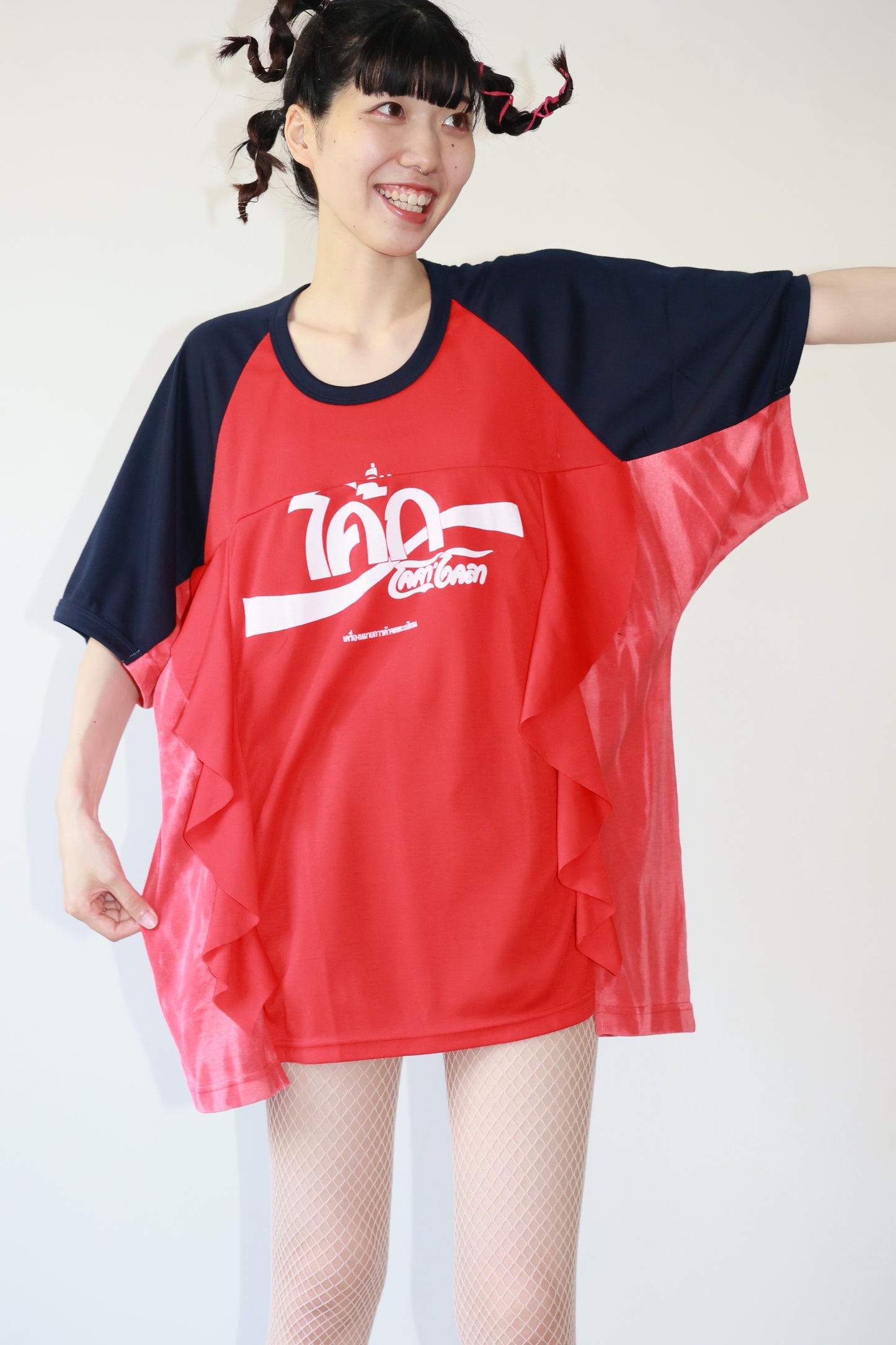 POTTOxUDW UP-CYCLED TIE-BLEACHED T-SHIRTS, RAGLAN RED